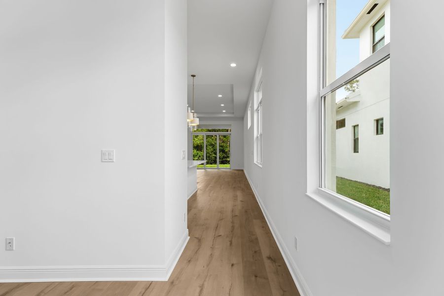 Foyer Foyer