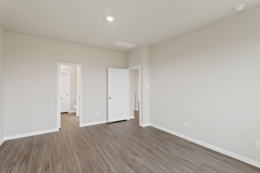 Spacious, unfurnished interior of a new home in Townsend Reserve, Splendora (Image 16). Spacious, unfurnished interior of a new home in Townsend Reserve, Splendora (Image 16).