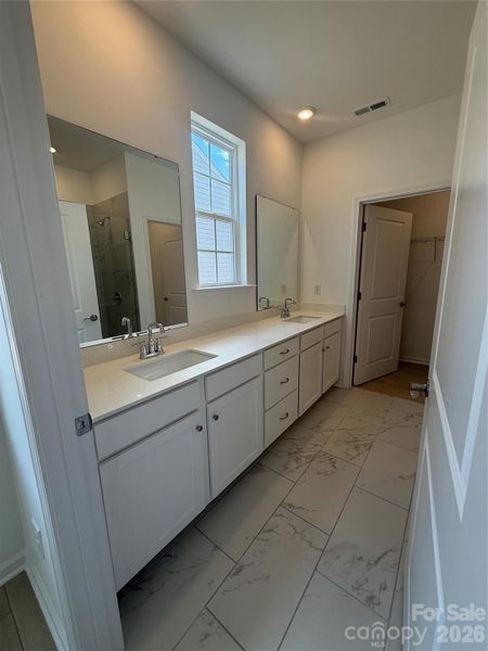 Furnished interior view inside a new home in Roselyn, Lancaster (Image 5).