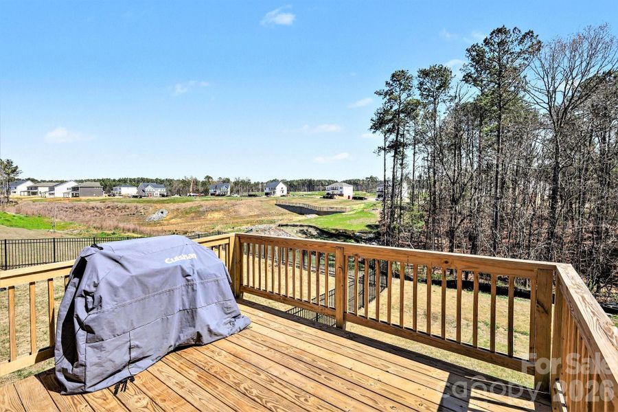 Exterior details and patio area of a home in Lakeside Glen, York (Image 4).