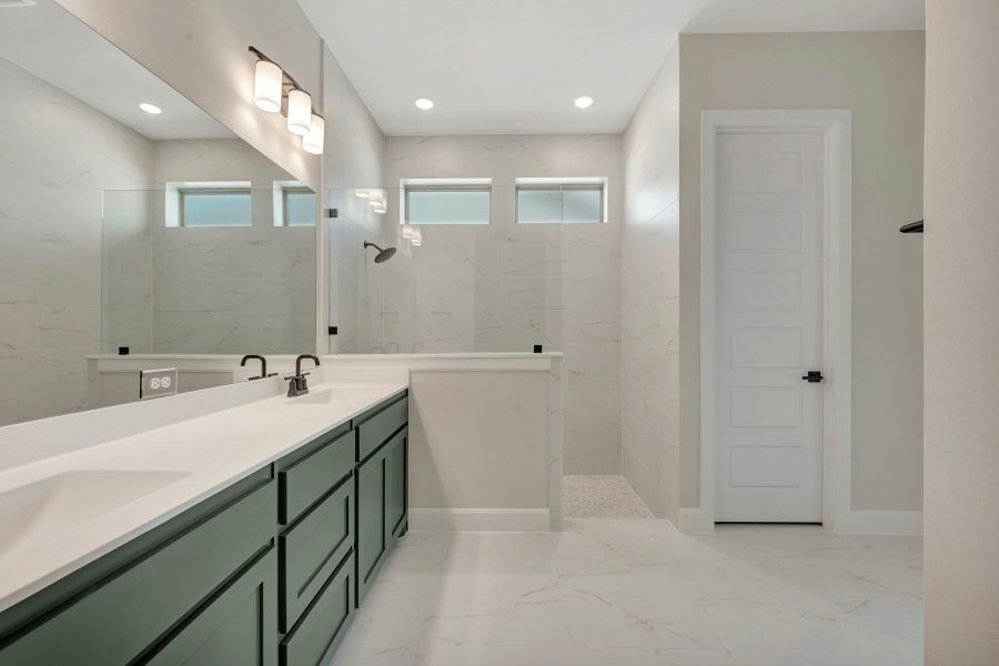 Owner's Bath Owner's Bath