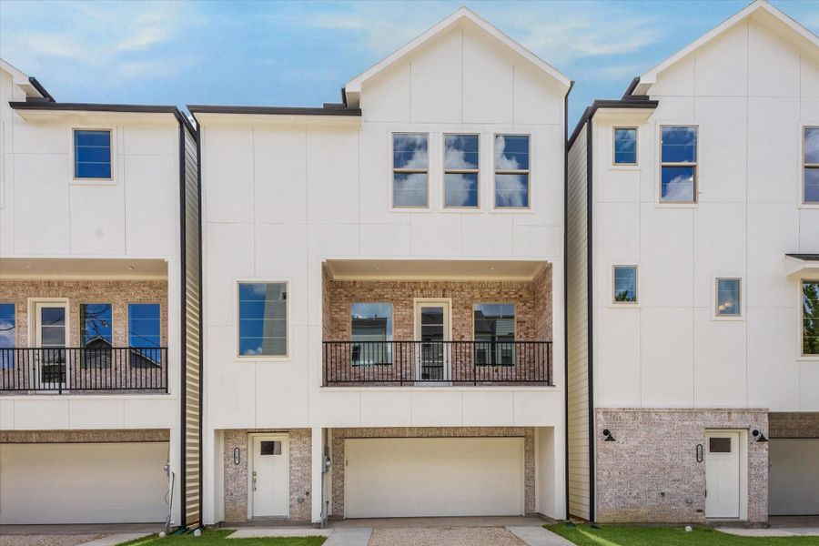 NEW Single Family Home in the Rice Military Area * 3 Bedrooms and 3 and 1/2 Bathrooms * Plus a Study on the Third Floor * Private Driveway * Private Balcony * Backyard. NEW Single Family Home in the Rice Military Area * 3 Bedrooms and 3 and 1/2 Bathrooms * Plus a Study on the Third Floor * Private Driveway * Private Balcony * Backyard.