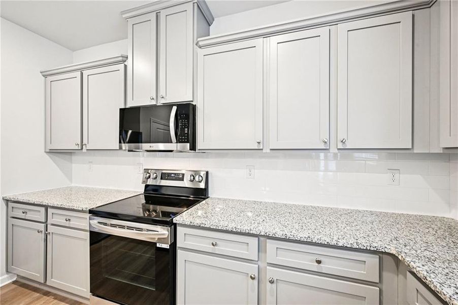 Furnished interior view inside a new home in The Hills at Cedar Creek, Winder (Image 25). Furnished interior view inside a new home in The Hills at Cedar Creek, Winder (Image 25).