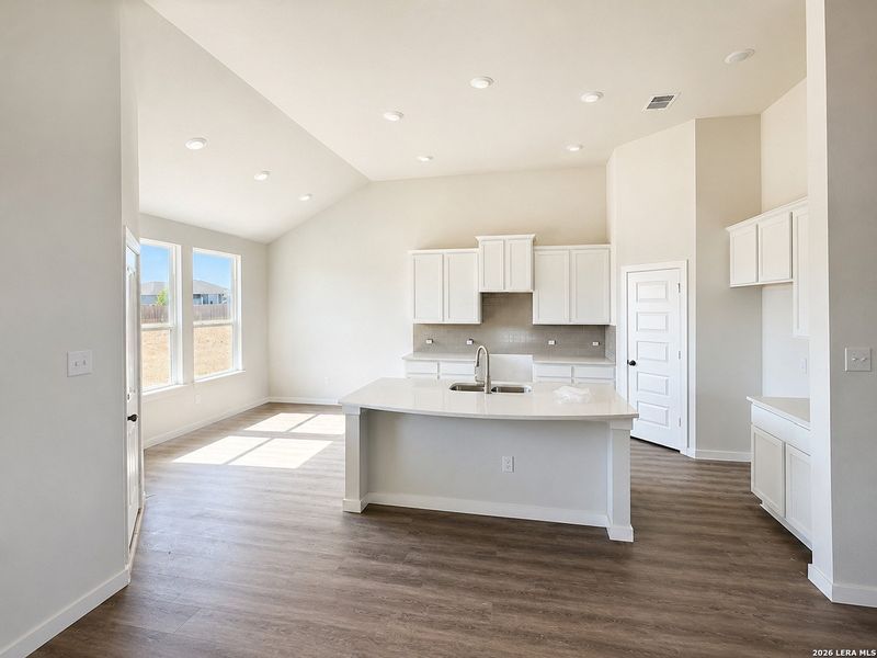 Furnished interior view inside a new home in Bonita Vista, Pleasanton (Image 4).
