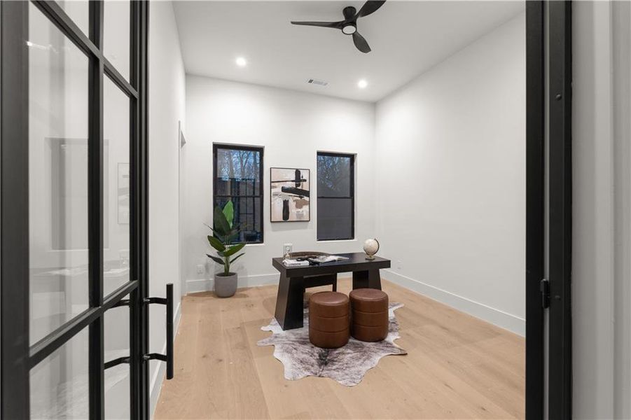 Furnished interior view inside a new home in , Atlanta (Image 38).