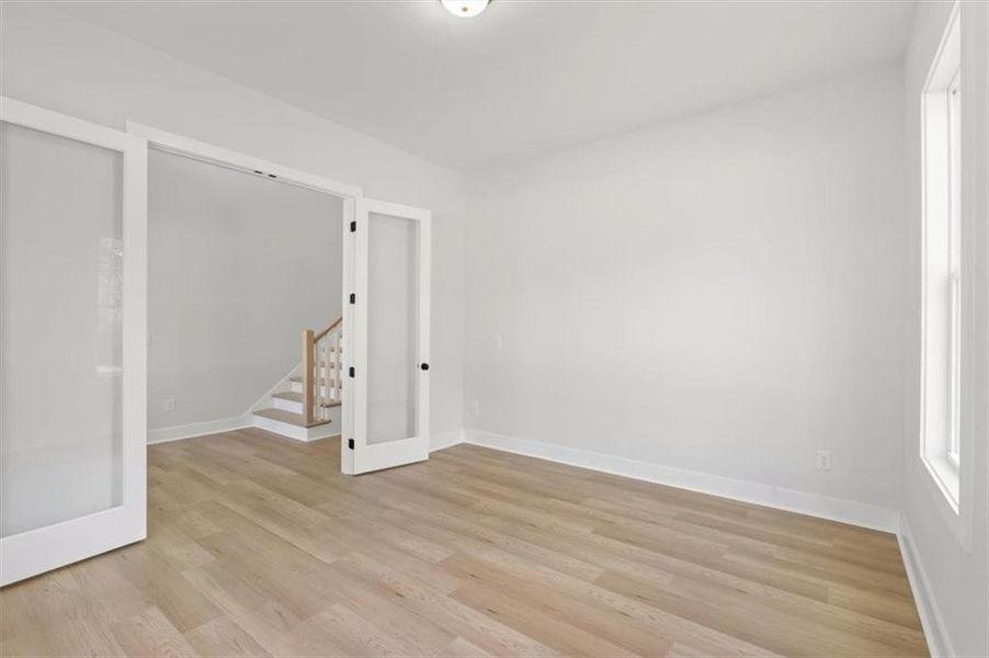 Spacious, unfurnished interior of a new home in , Rome (Image 24).