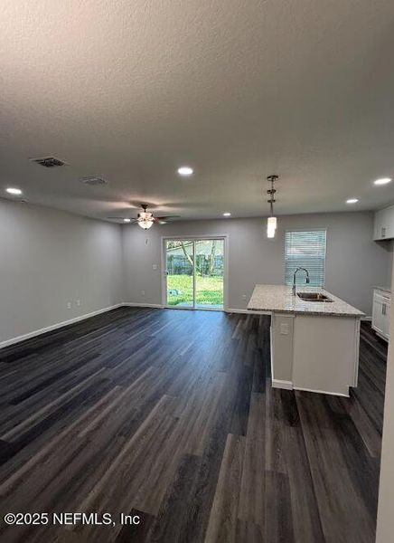 Image 20 of a home in . Image 20 of a home in .