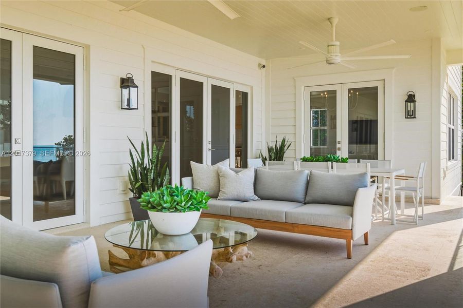 Exterior details and patio area of a home in , Islamorada, Village of Islands (Image 27).