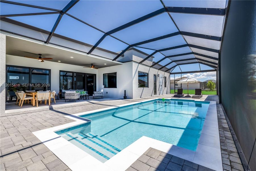 Exterior details and patio area of a home in , Cape Coral (Image 26).