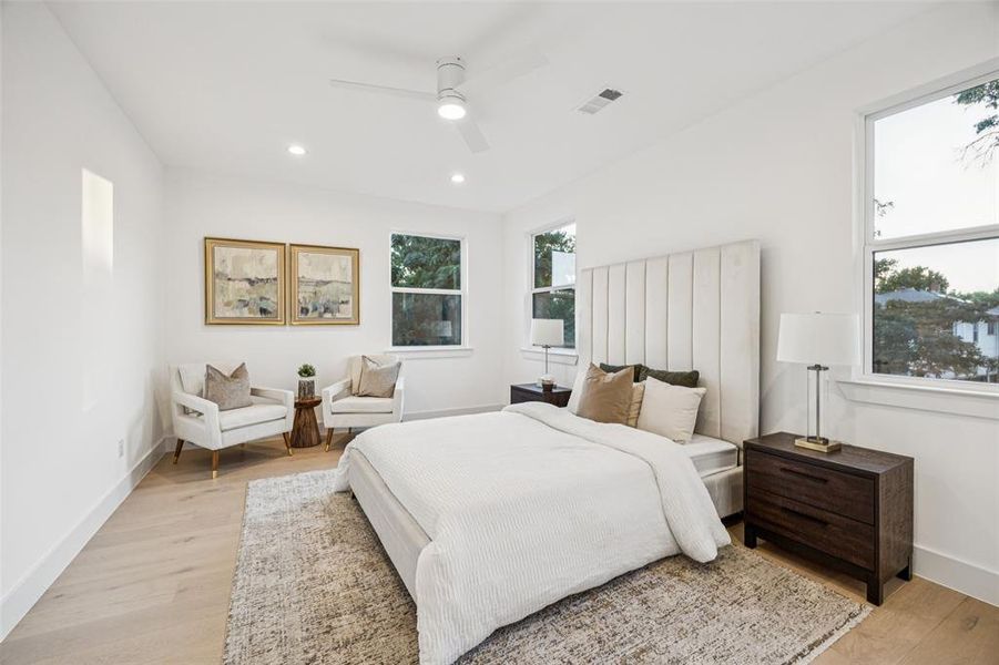 Furnished interior view inside a new home in , Dallas (Image 10).