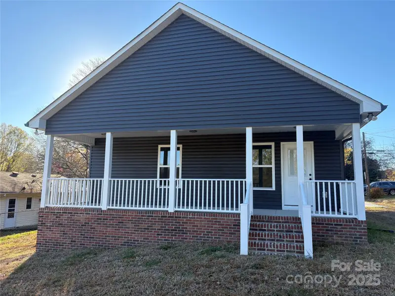 Exterior details and patio area of a home in , Kannapolis (Image 3).
