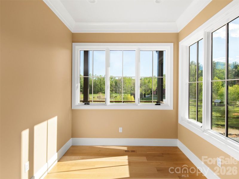 Spacious, unfurnished interior of a new home in , Arden (Image 14).