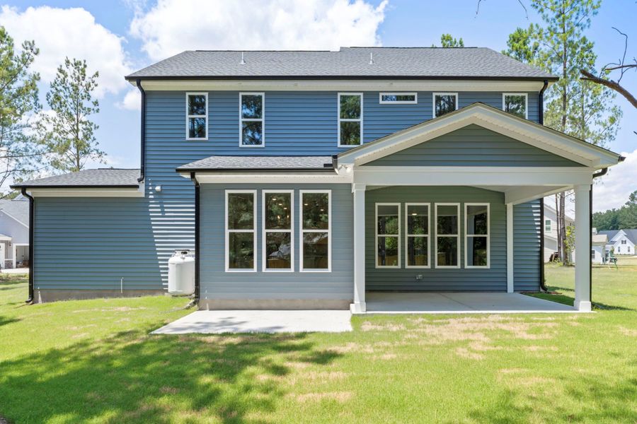 Representative exterior details of a home built from the The Whitley by RobuckHomes in Baylee Ridge, Selma (Image 62).