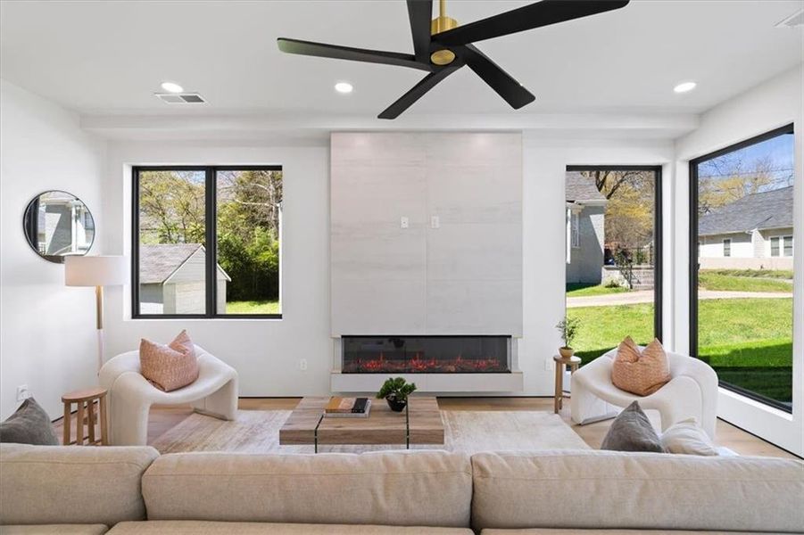 Furnished interior view inside a new home in , Atlanta (Image 7).