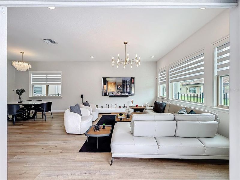 Furnished interior view inside a new home in , Orlando (Image 18).
