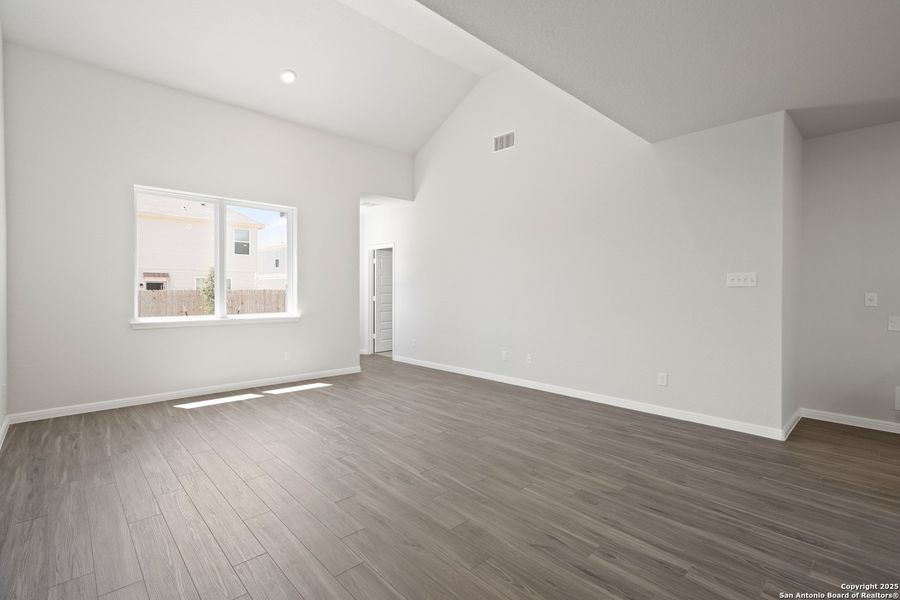 Spacious, unfurnished interior of a new home in Applewhite Meadows, San Antonio (Image 31). Spacious, unfurnished interior of a new home in Applewhite Meadows, San Antonio (Image 31).