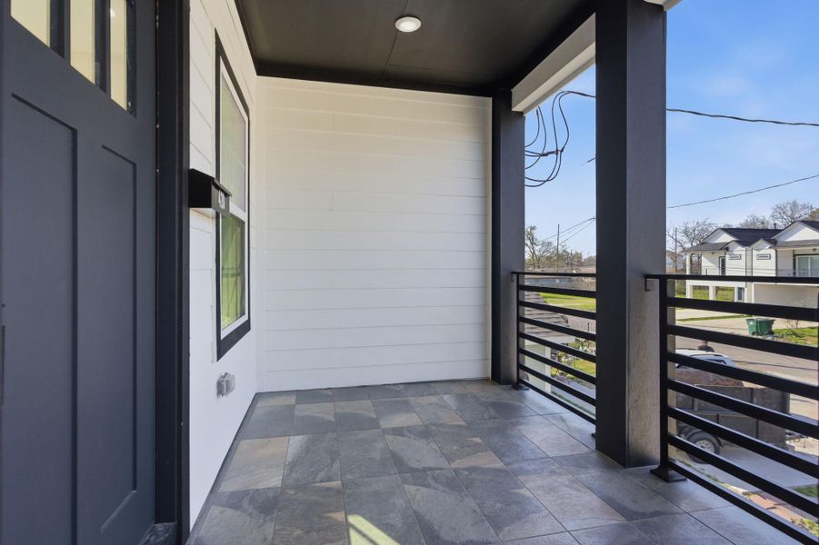 Exterior details and patio area of a home in , Houston (Image 33).