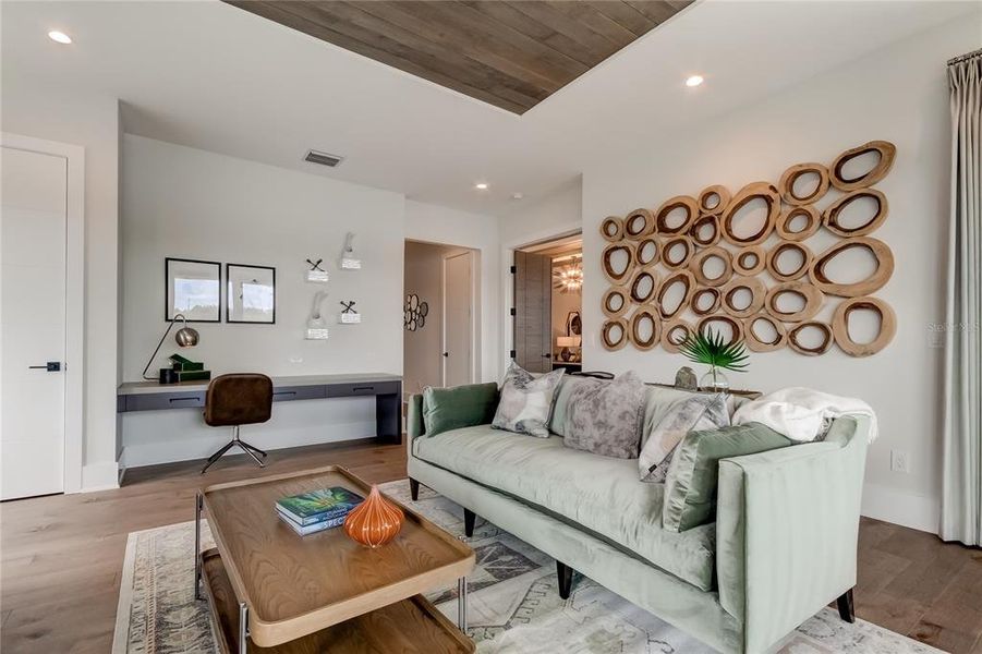 Furnished interior view inside a new home in , Tampa (Image 46). Furnished interior view inside a new home in , Tampa (Image 46).