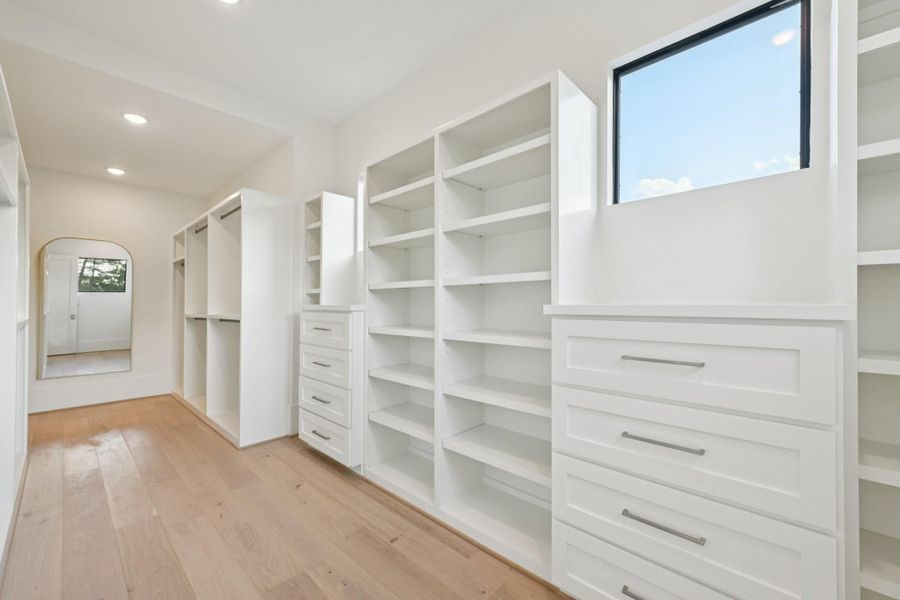 Image 45 of a home in .