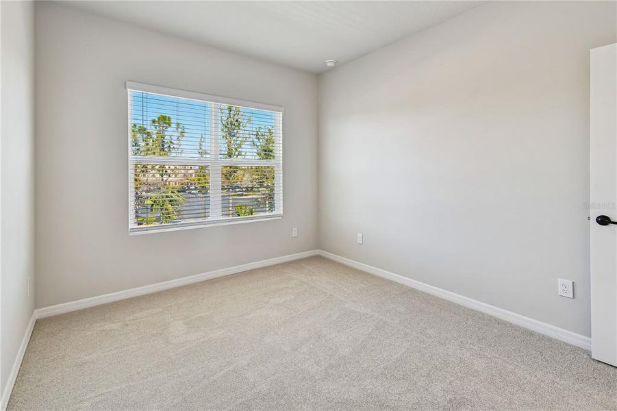 Spacious, unfurnished interior of a new home in , Orlando (Image 20).