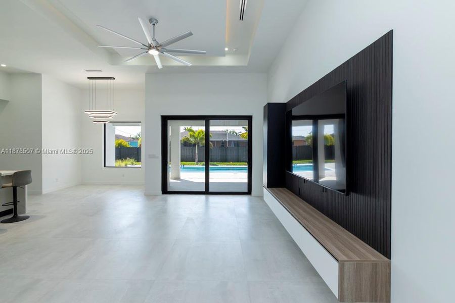 Image 29 of a home in .