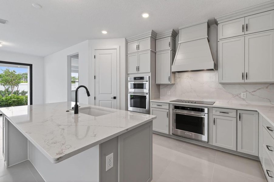 Lot68–13814DalradaAve(15) Lot68–13814DalradaAve(15)