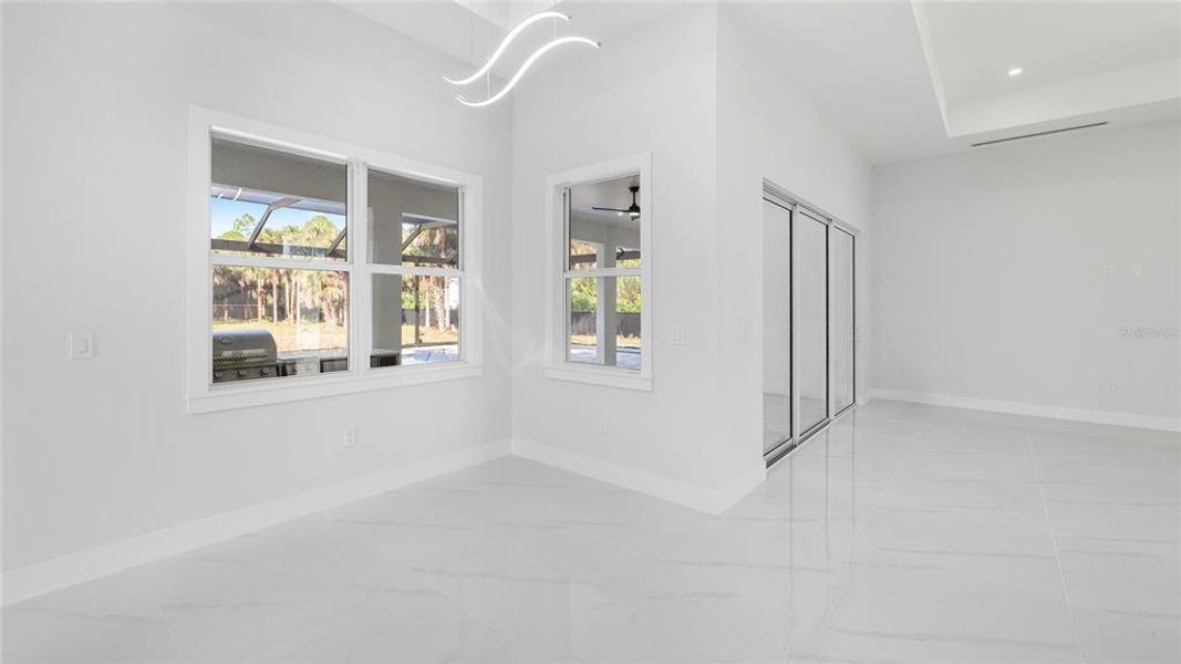 Spacious, unfurnished interior of a new home in , Naples (Image 18).