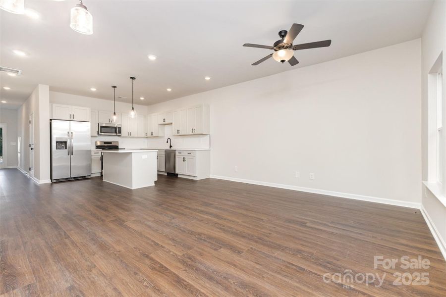 Spacious, unfurnished interior of a new home in , Charlotte (Image 16).