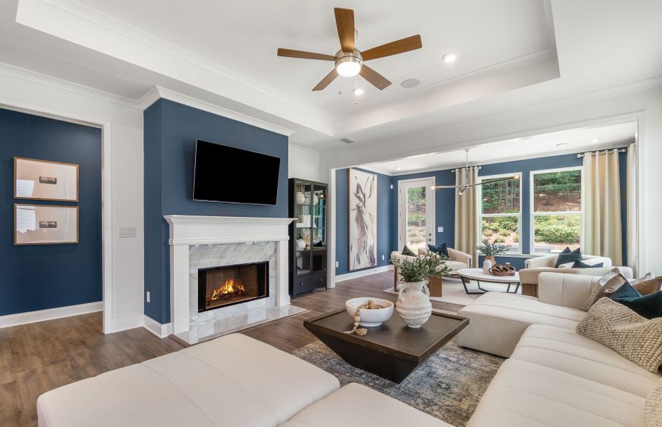 Representative furnished interior of a home built from the Mainstay by Del Webb in Del Webb at Lake Oconee, Greensboro (Image 15).