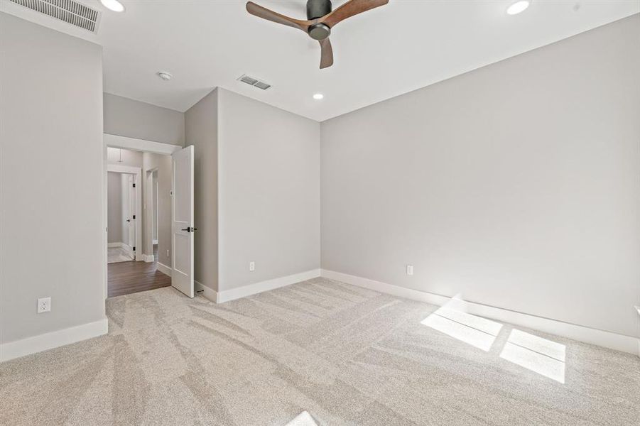 Spacious, unfurnished interior of a new home in , Stephenville (Image 10).