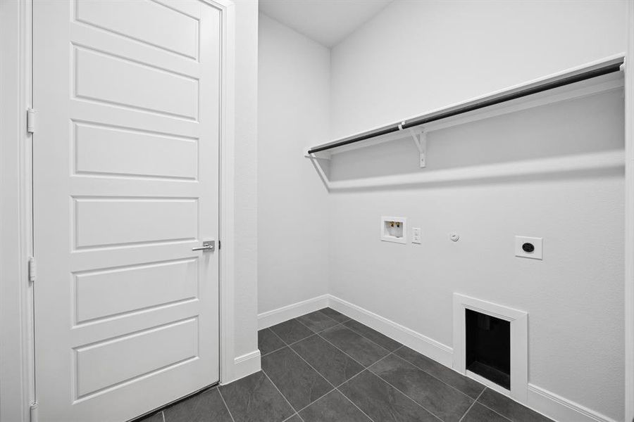 Spacious, unfurnished interior of a new home in The Retreat at Harvest, Argyle (Image 24). Spacious, unfurnished interior of a new home in The Retreat at Harvest, Argyle (Image 24).