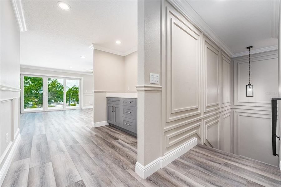 Spacious, unfurnished interior of a new home in , Tampa (Image 23).