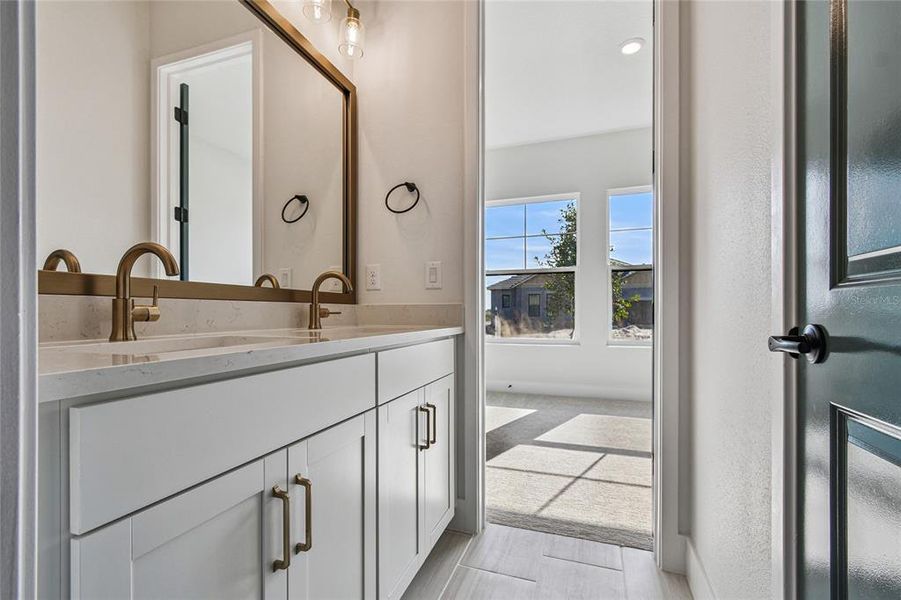 Furnished interior view inside a new home in Palmera Wellen Park - Classic Series, Venice (Image 11).