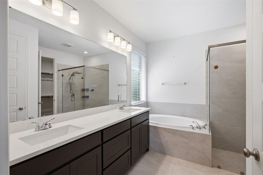 Furnished interior view inside a new home in Devonshire, Forney (Image 12).