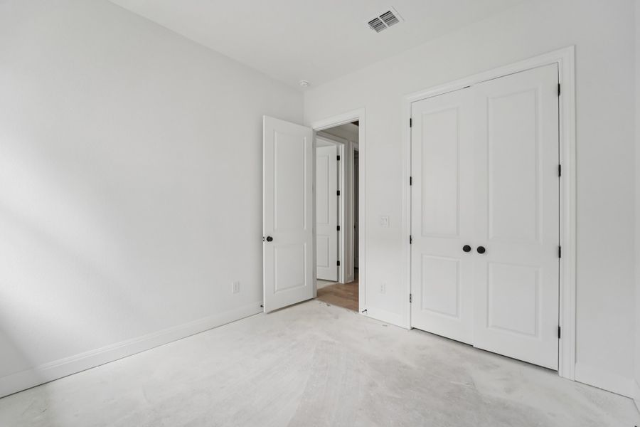 26 web or mls San Saba Dr S2412 026 26 web or mls San Saba Dr S2412 026