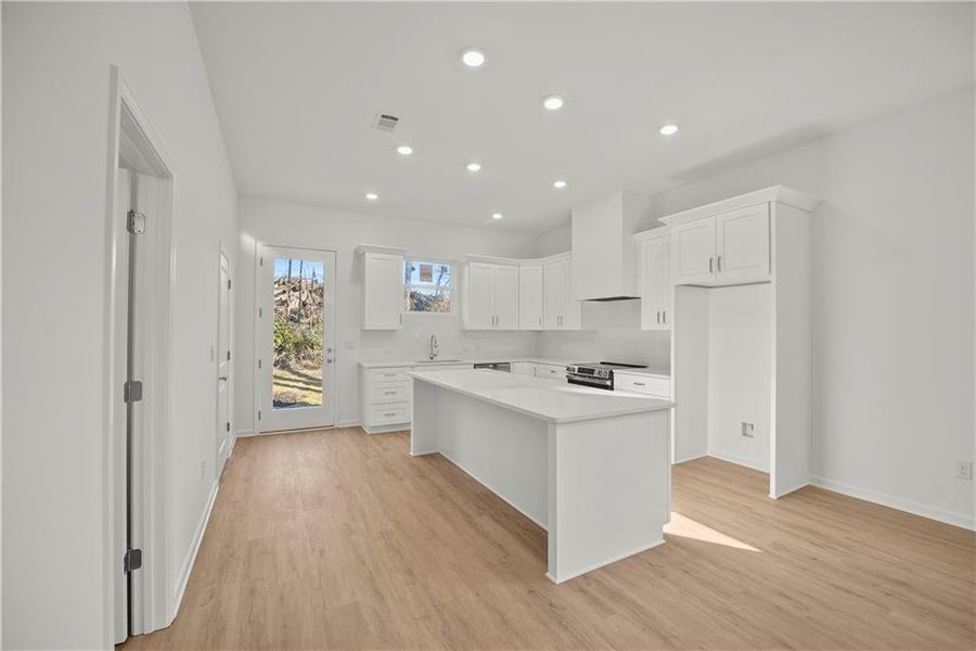 Furnished interior view inside a new home in , Atlanta (Image 5). Furnished interior view inside a new home in , Atlanta (Image 5).