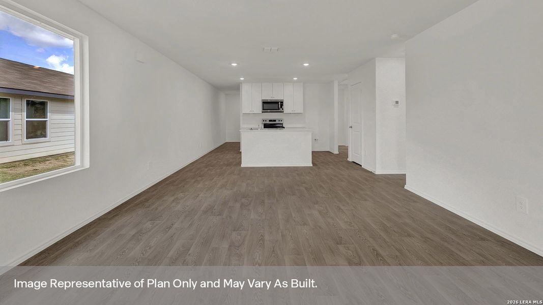 Spacious, unfurnished interior of a new home in Bollinger, Maxwell (Image 12).