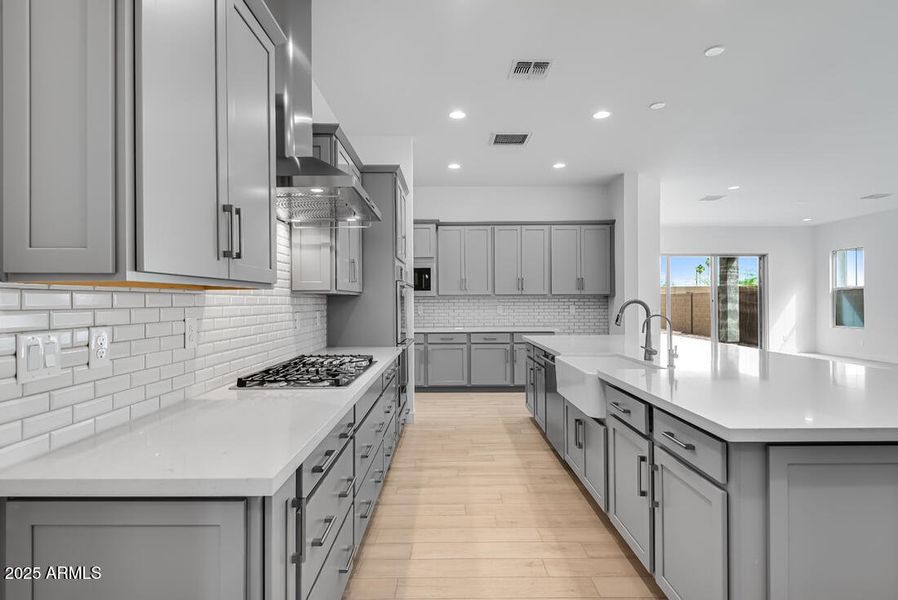 hj-az-phoenix-stonehaven-voyage-breckenr