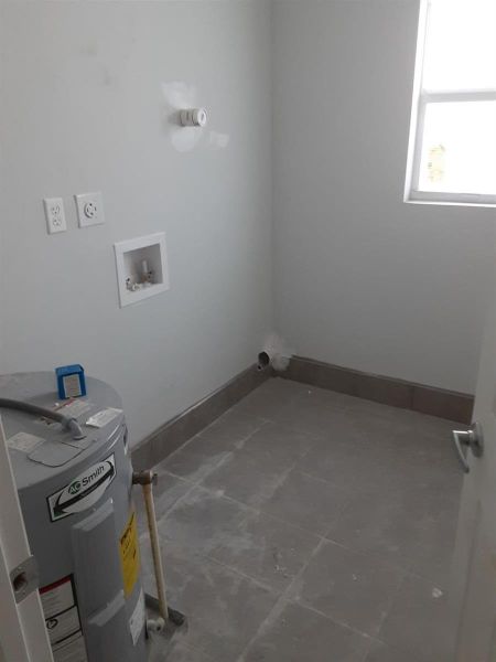 2nd floor laundry room 2nd floor laundry room