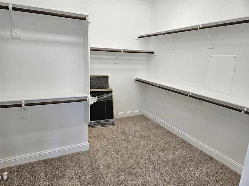 Spacious, unfurnished interior of a new home in , Van Alstyne (Image 13). Spacious, unfurnished interior of a new home in , Van Alstyne (Image 13).