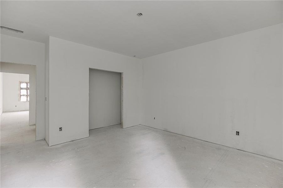 Image 44 of a home in .