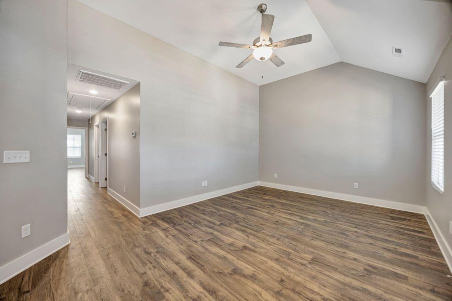 Example Interior 13 Example Interior 13