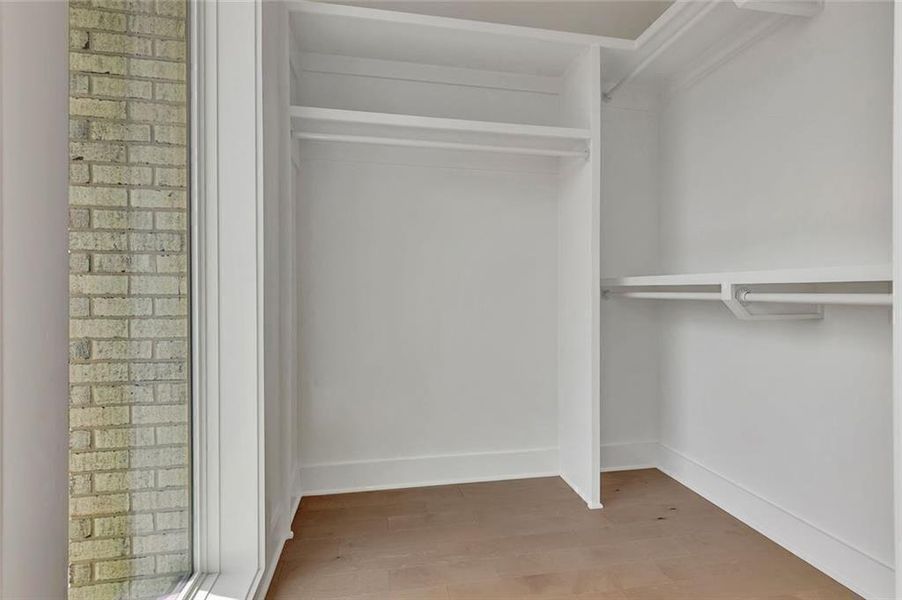 Spacious, unfurnished interior of a new home in Trilith, Fayetteville (Image 16).