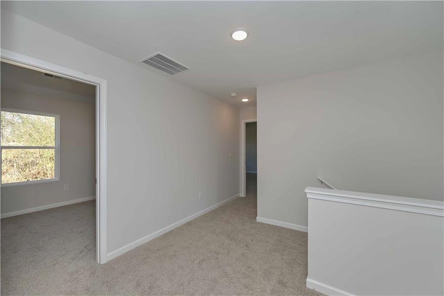Spacious, unfurnished interior of a new home in , Villa Rica (Image 16).