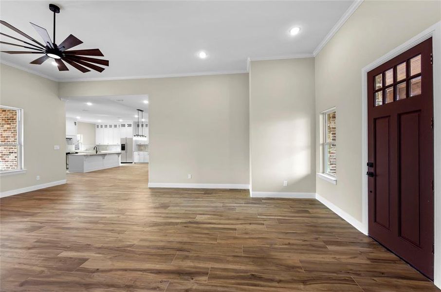 Spacious, unfurnished interior of a new home in , Reno (Image 27).