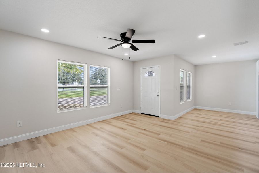 Spacious, unfurnished interior of a new home in , Jacksonville (Image 27). Spacious, unfurnished interior of a new home in , Jacksonville (Image 27).