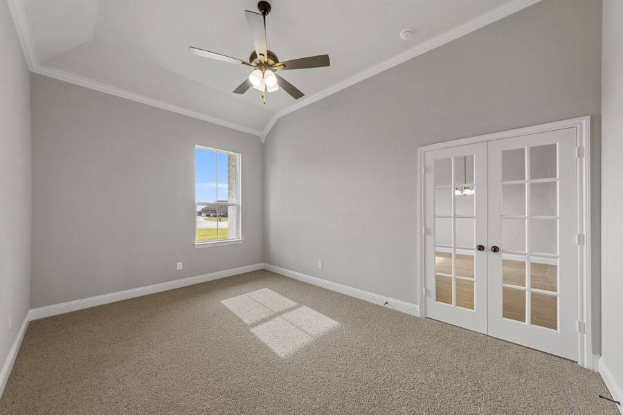 Representative unfurnished interior of a home built from the Logan II by Robbie Hale Homes in High Meadows Estates, Nevada (Image 27). Representative unfurnished interior of a home built from the Logan II by Robbie Hale Homes in High Meadows Estates, Nevada (Image 27).
