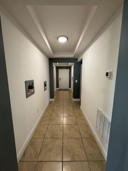 Spacious, unfurnished interior of a new home in , Port St. Lucie (Image 18).