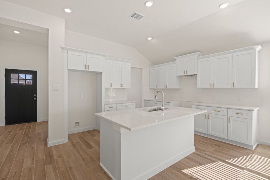 Furnished interior view inside a new home in Ashland, Houston (Image 7).