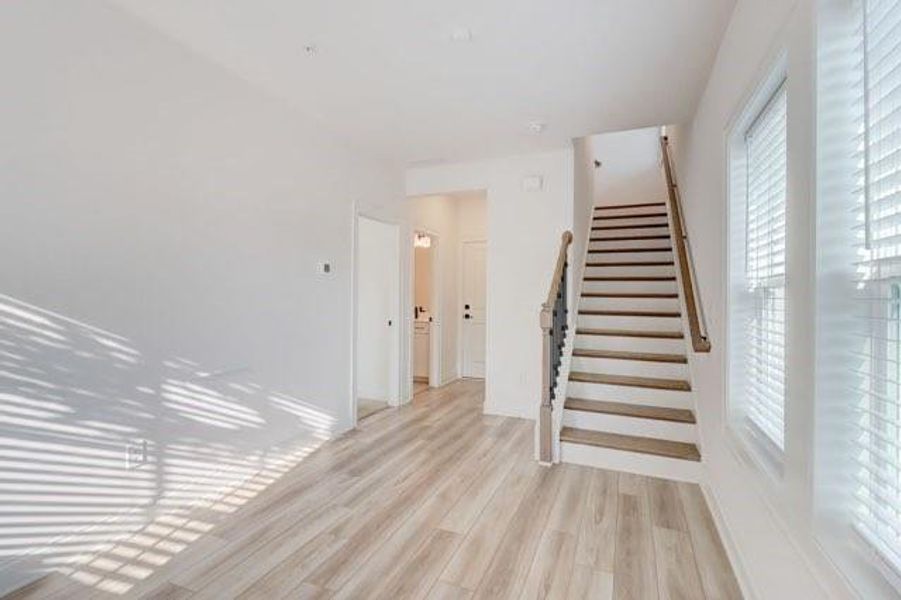 Spacious, unfurnished interior of a new home in , Smyrna (Image 21).